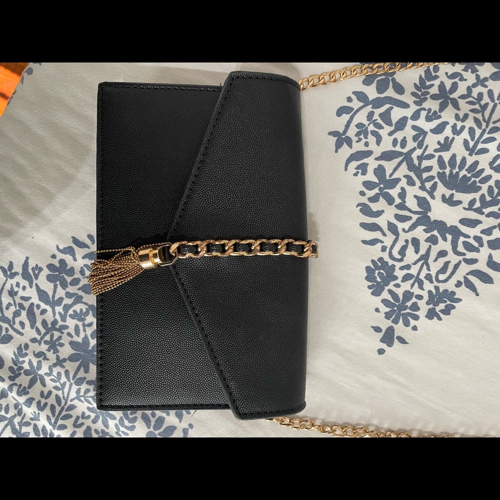 black and gold crossbody bag